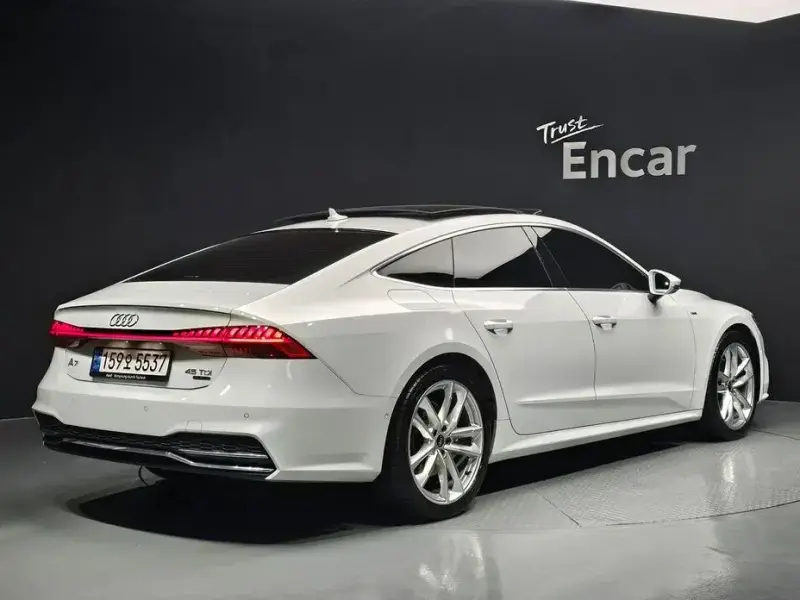 2022 Audi A7 с пробегом 73 346 км