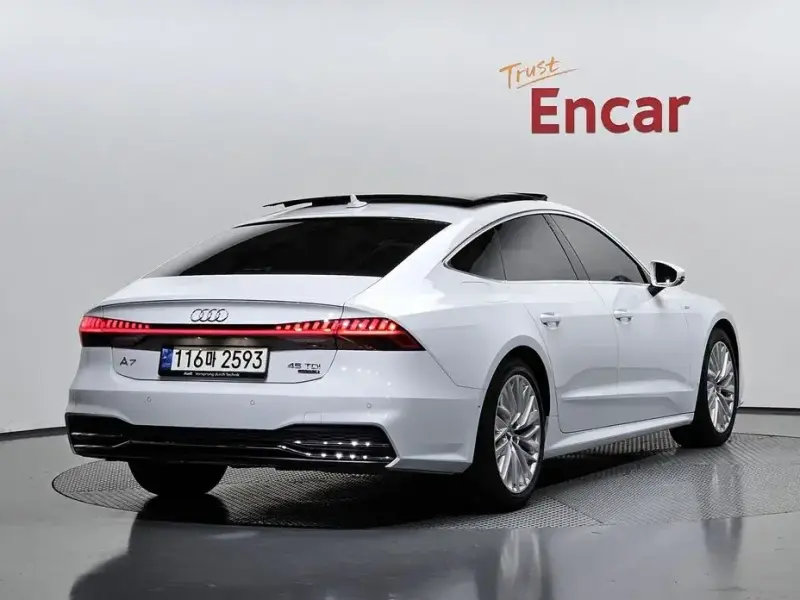2021 Audi A7 с пробегом 50 230 км