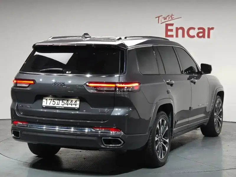 2022 Jeep Cherokee с пробегом 42 145 км