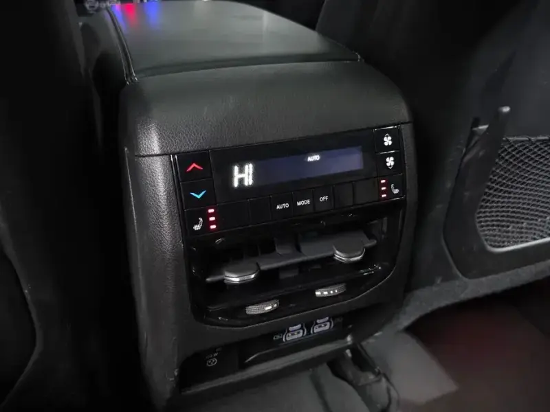 2022 Jeep Cherokee с пробегом 42 145 км