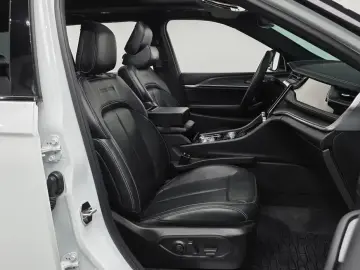 2022 Jeep Cherokee с пробегом 31 512 км