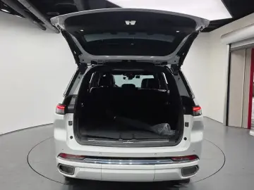 2022 Jeep Cherokee с пробегом 31 512 км