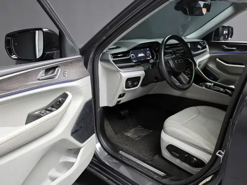 2022 Jeep Cherokee с пробегом 43 029 км