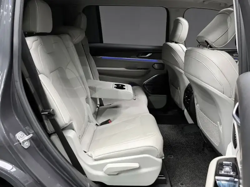 2022 Jeep Cherokee с пробегом 43 029 км