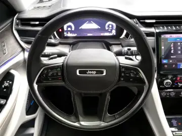 2022 Jeep Cherokee с пробегом 43 029 км