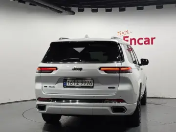 2022 Jeep Cherokee с пробегом 81 189 км