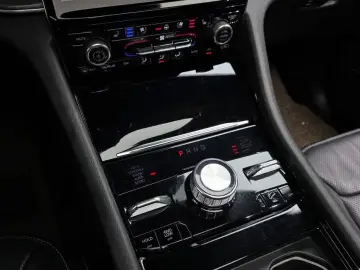 2022 Jeep Cherokee с пробегом 81 189 км