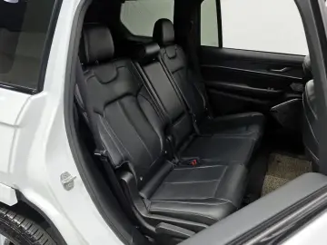 2022 Jeep Cherokee с пробегом 81 189 км