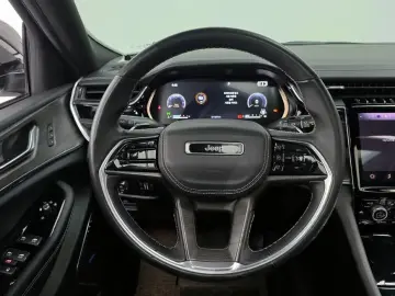 2022 Jeep Cherokee с пробегом 81 189 км