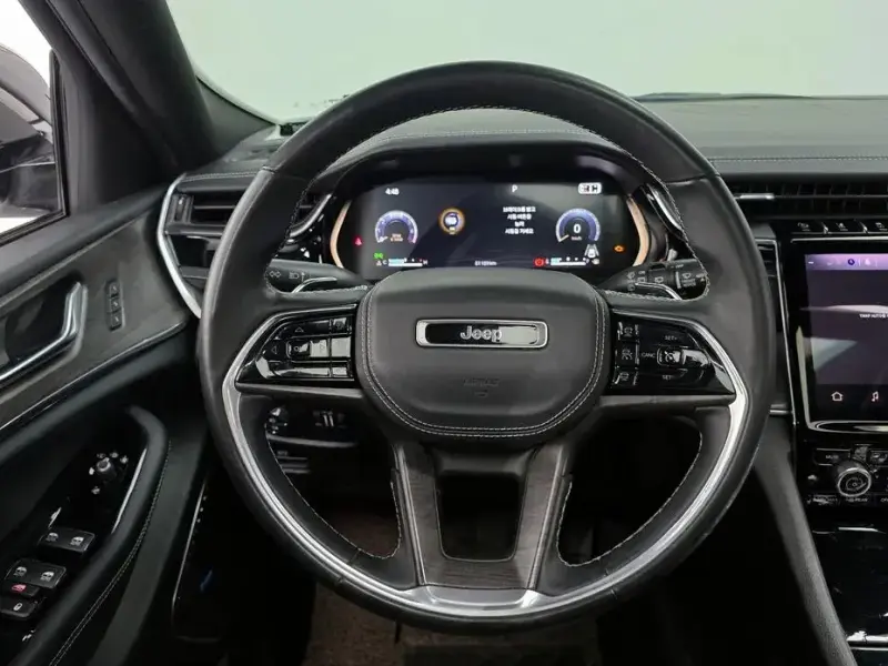 2022 Jeep Cherokee с пробегом 81 189 км