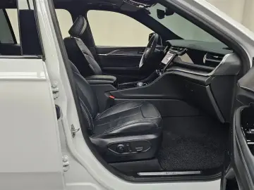 2022 Jeep Cherokee с пробегом 45 668 км