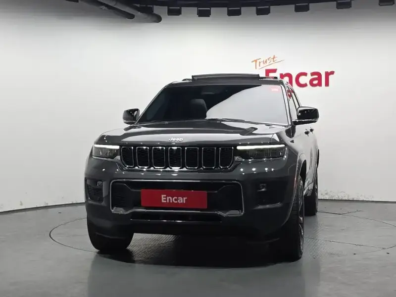 2022 Jeep Cherokee с пробегом 34 696 км