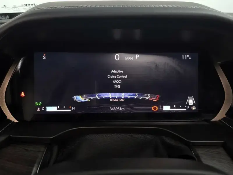 2022 Jeep Cherokee с пробегом 34 696 км