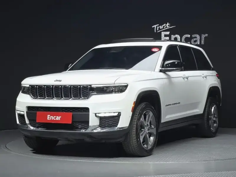 2023 Jeep Cherokee с пробегом 34 418 км