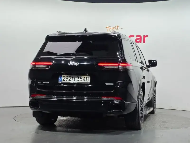 2022 Jeep Cherokee с пробегом 42 945 км