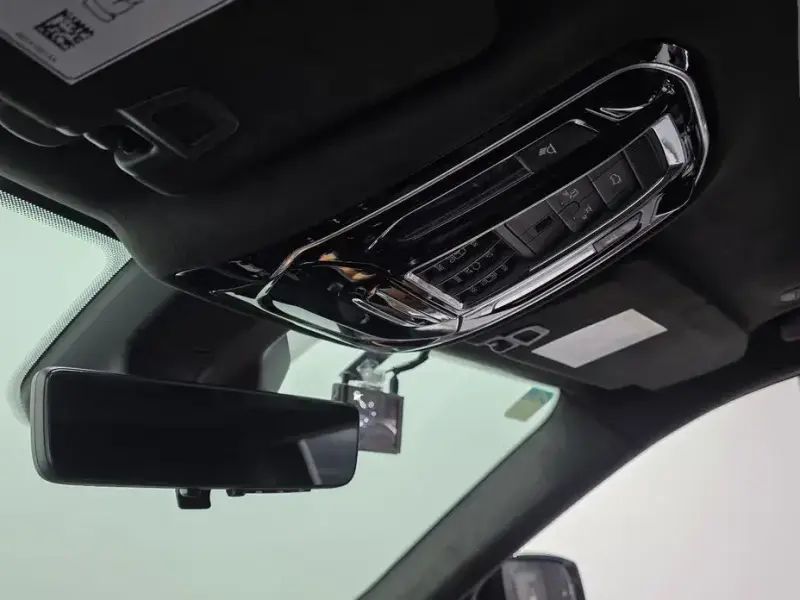 2022 Jeep Cherokee с пробегом 42 945 км
