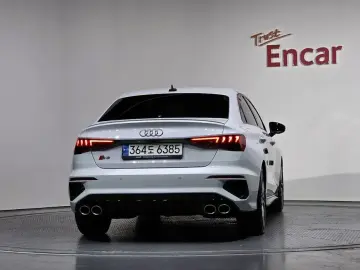 2023 Audi S3 с пробегом 3 857 км