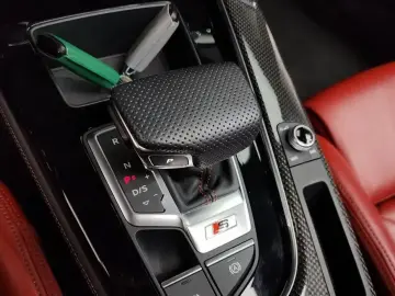 2023 Audi S4 с пробегом 38 492 км