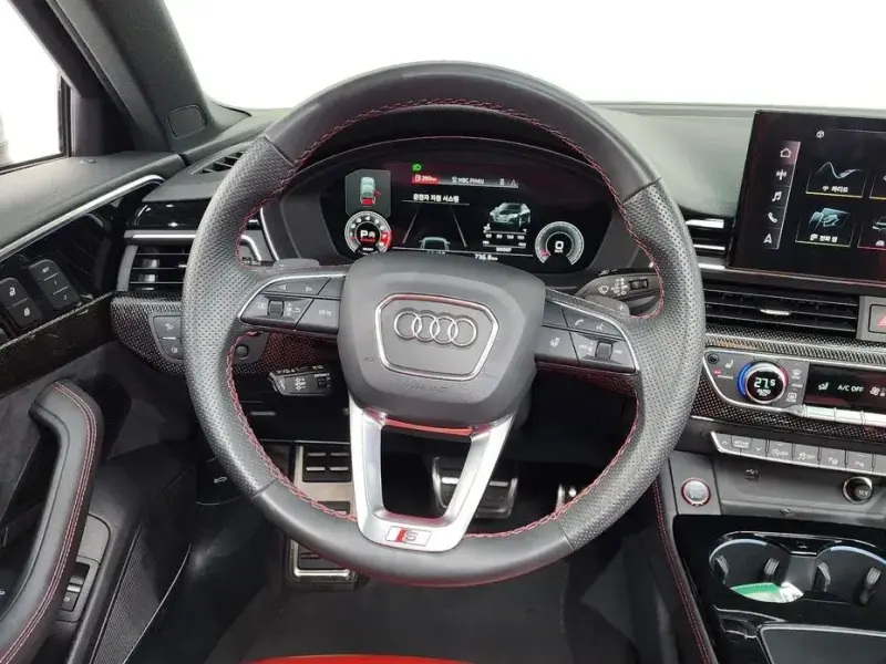 2023 Audi S4 с пробегом 38 492 км