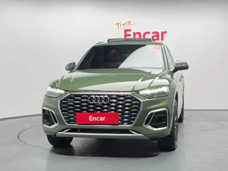 2022 Audi Q5 с пробегом 25 015 км
