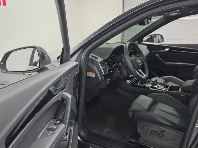 2021 Audi Q5 с пробегом 29 593 км