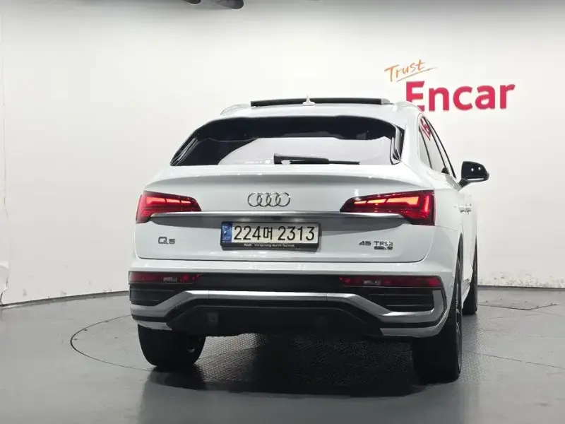 2022 Audi Q5 с пробегом 80 123 км