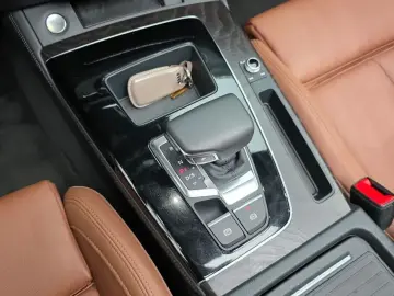 2023 Audi Q5 с пробегом 35 140 км