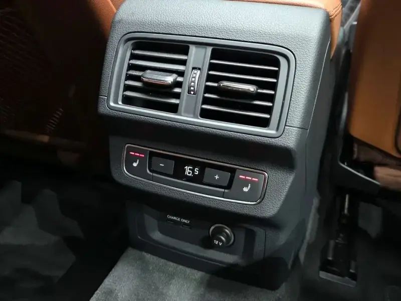 2023 Audi Q5 с пробегом 35 140 км