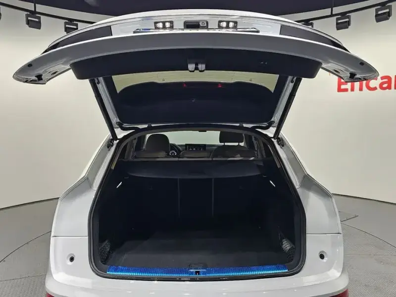 2021 Audi Q5 с пробегом 48 771 км