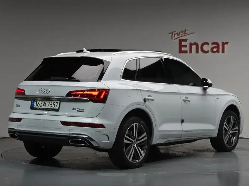 2021 Audi Q5 с пробегом 130 006 км