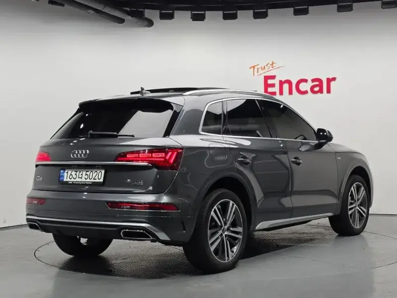2023 Audi Q5 с пробегом 47 804 км