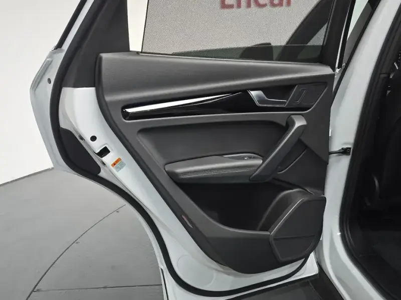 2021 Audi Q5 с пробегом 130 006 км