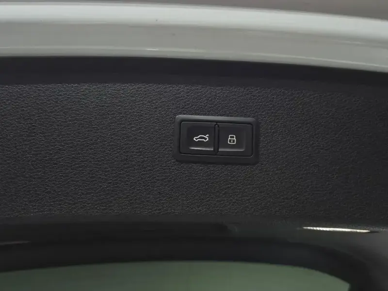 2021 Audi Q5 с пробегом 130 006 км