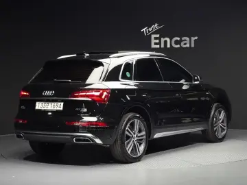 2021 Audi Q5 с пробегом 19 498 км