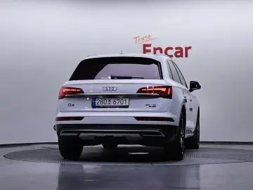 2022 Audi Q5 с пробегом 98 952 км
