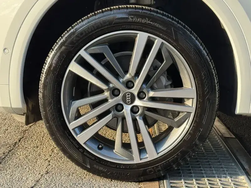 2021 Audi Q5 с пробегом 35 380 км