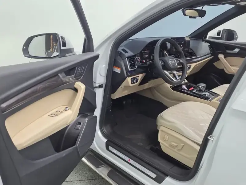 2023 Audi Q5 с пробегом 29 314 км