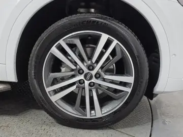 2023 Audi Q5 с пробегом 29 314 км