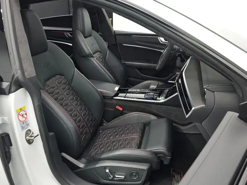 2021 Audi RS 7 с пробегом 60 895 км