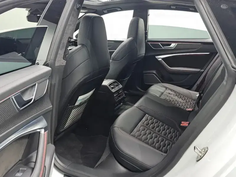 2021 Audi RS 7 с пробегом 60 895 км