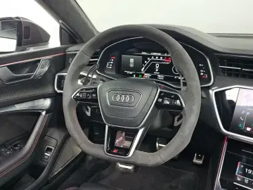 2021 Audi RS 7 с пробегом 60 895 км