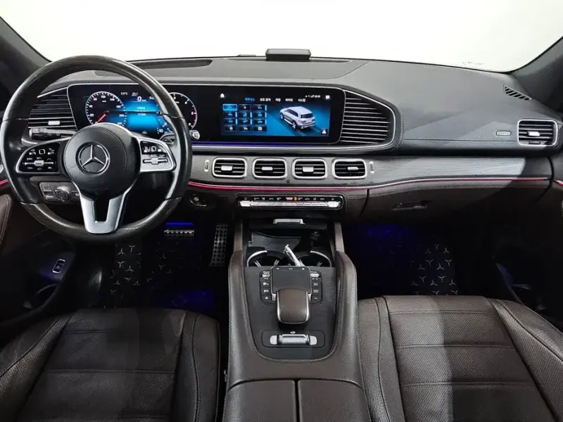 2022 Mercedes-Benz GLS с пробегом 121 880 км