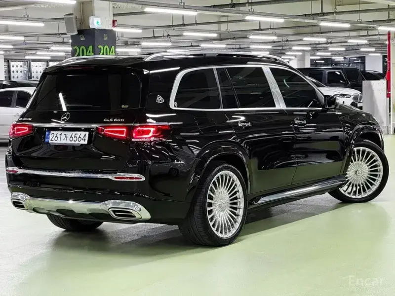 2022 Mercedes-Benz GLS с пробегом 16 878 км