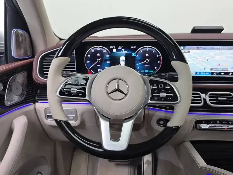 2023 Mercedes-Benz GLS с пробегом 9 023 км