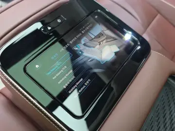 2023 Mercedes-Benz GLS с пробегом 9 023 км