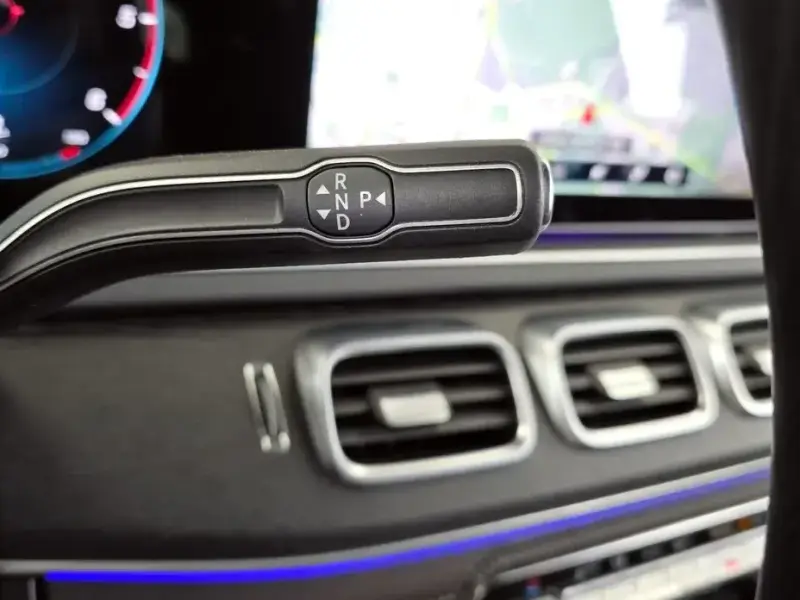 2023 Mercedes-Benz GLS с пробегом 44 012 км