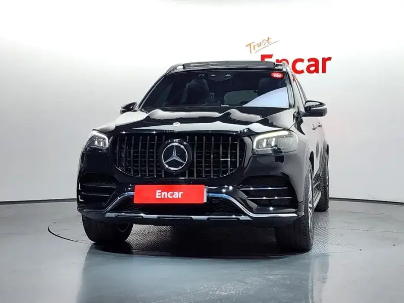 2023 Mercedes-Benz GLS с пробегом 14 282 км
