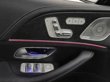 2023 Mercedes-Benz GLS с пробегом 14 282 км