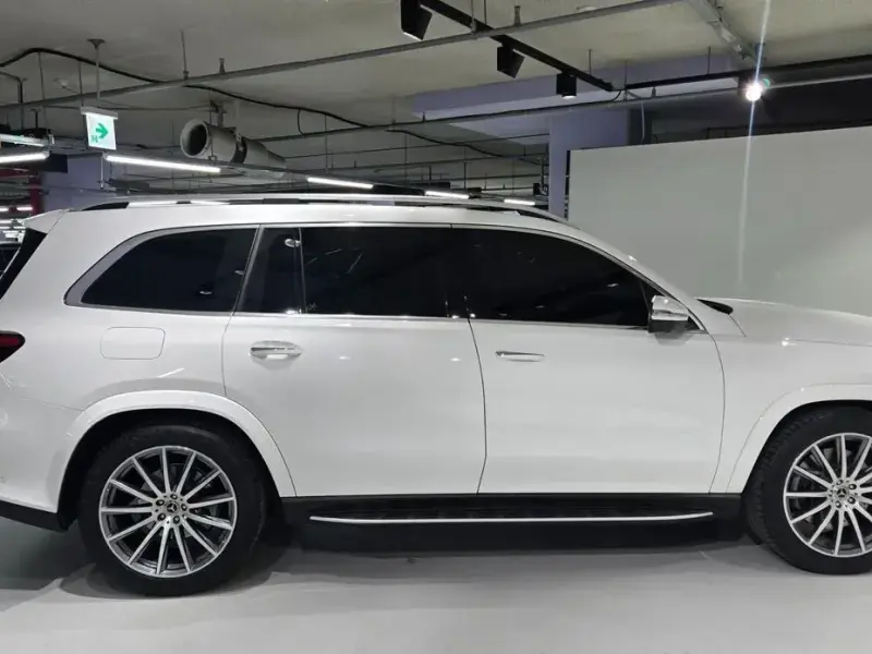 2023 Mercedes-Benz GLS с пробегом 44 680 км
