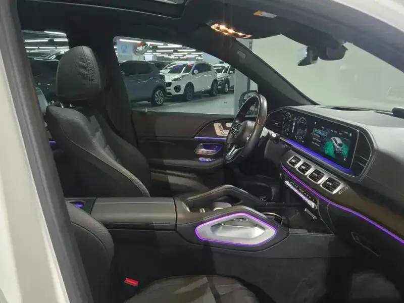 2023 Mercedes-Benz GLS с пробегом 44 680 км